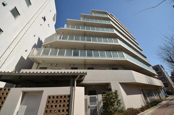 ドゥーエ東高円寺の物件外観写真